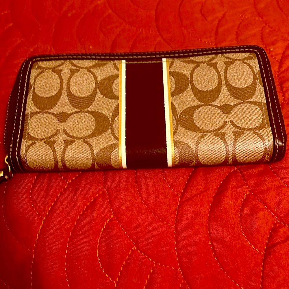 Coach wallet